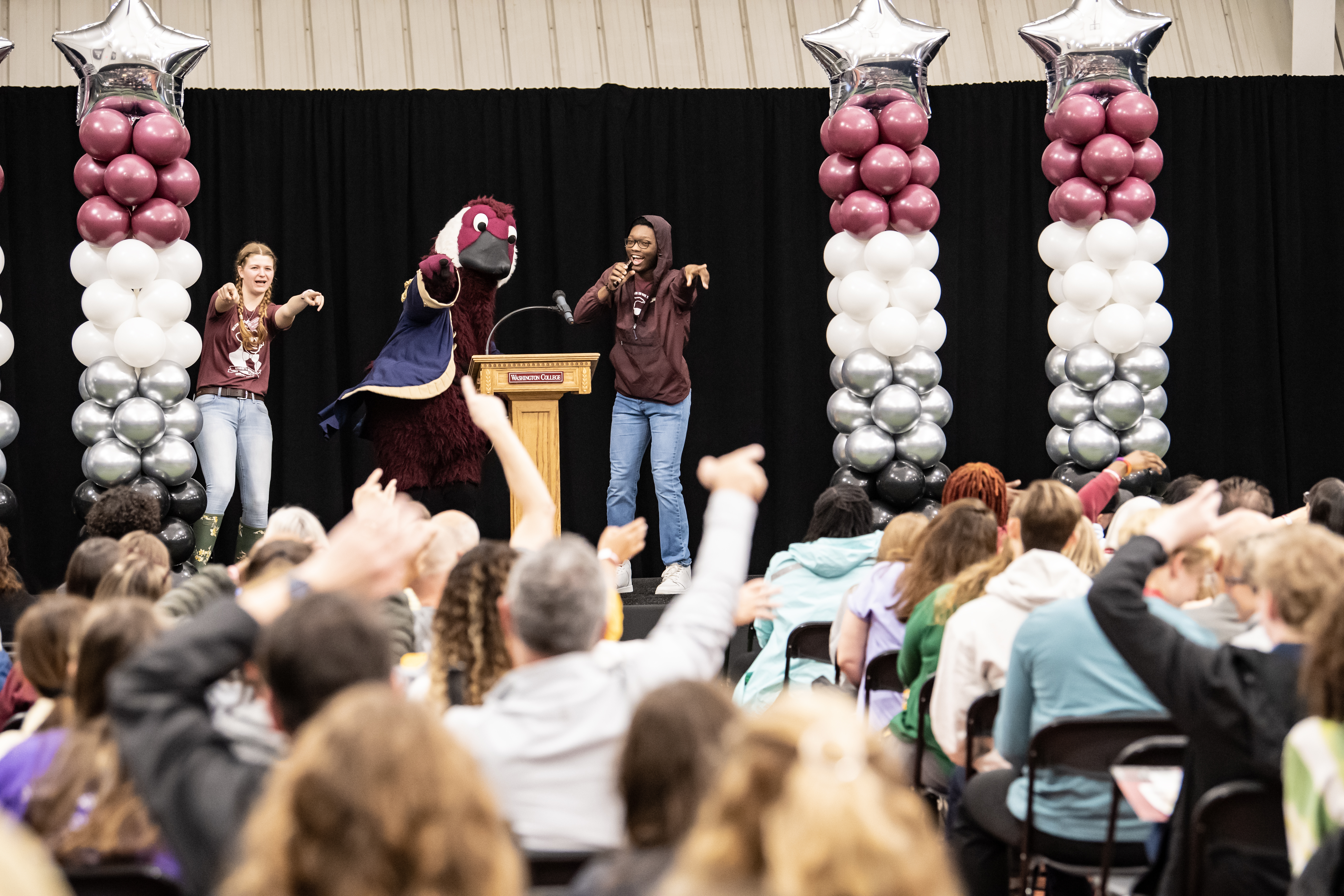 Washington College Students celebrating on Admitted Students Day