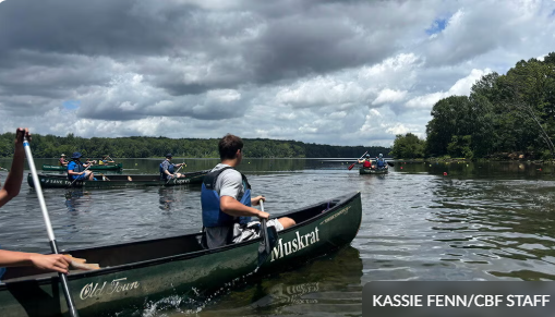Students paddling as part of the Cheseapeake Bay Foundation summer conference