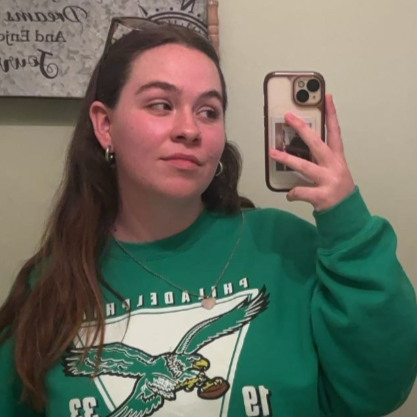 portrait of Alexa Martinis