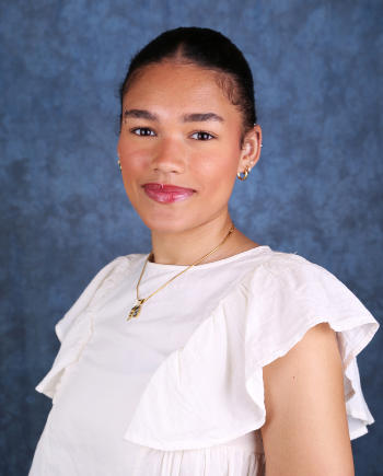 portrait of Jordyn, RA for community